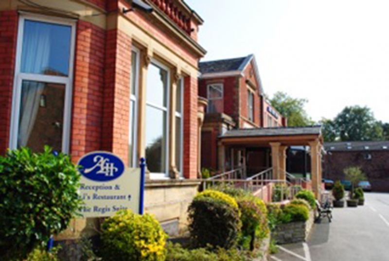 Alma Lodge Hotel