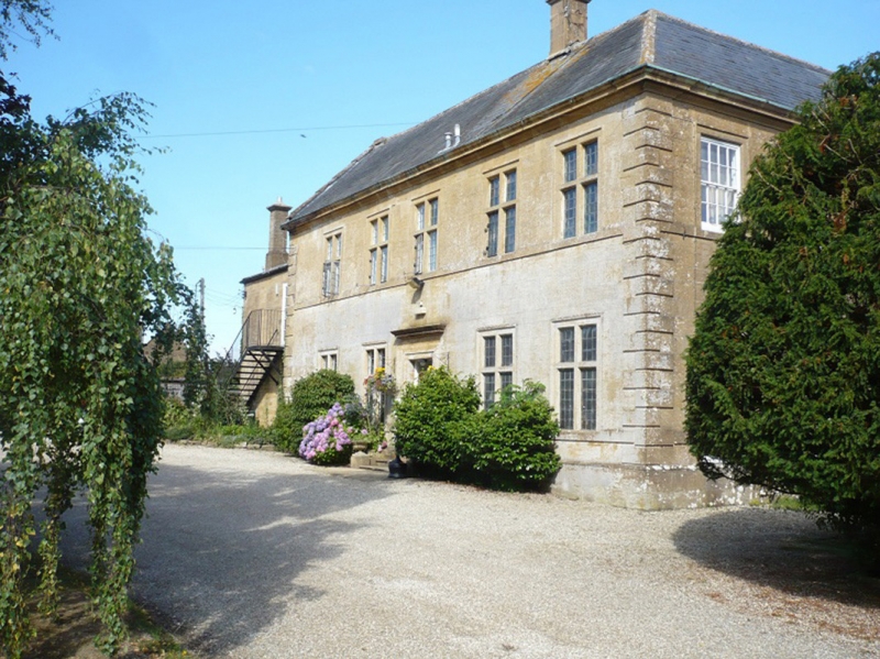 Ash House Hotel