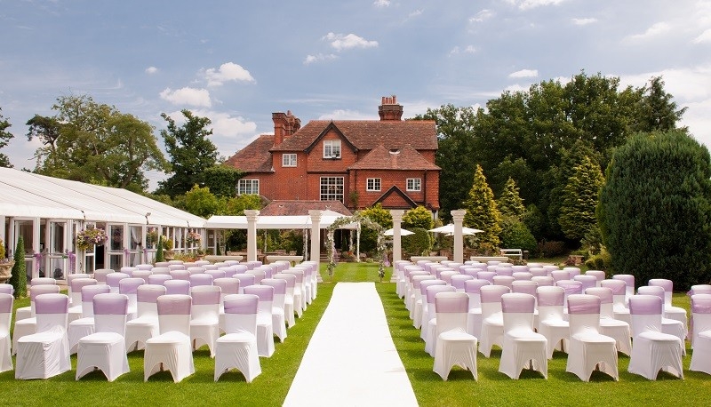 trunkwell-house-hotel-gay-friendly-wedding-venue-berkshire Trunkwell House Hotel