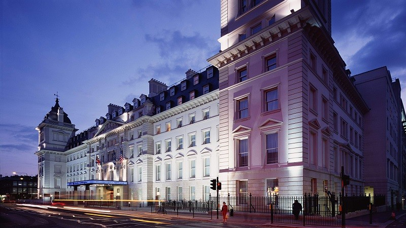 hilton-london-paddington-lgbtq-friendly-wedding-venue-london Hilton London Paddington